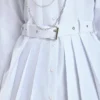 Zincir Detaylı Kemerli Beyaz Gömlek