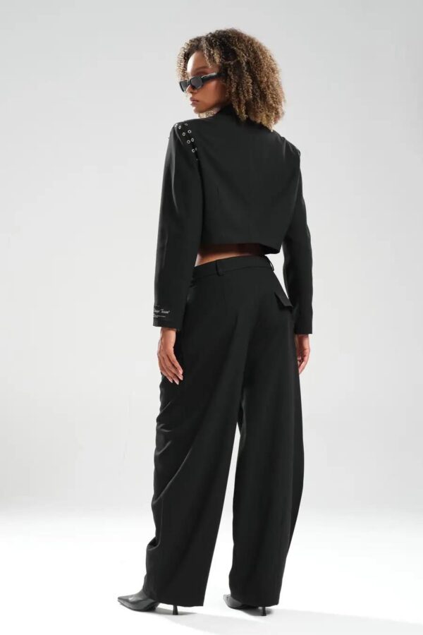 Siyah Aksesuar Detaylı Wide Leg Pantolon
