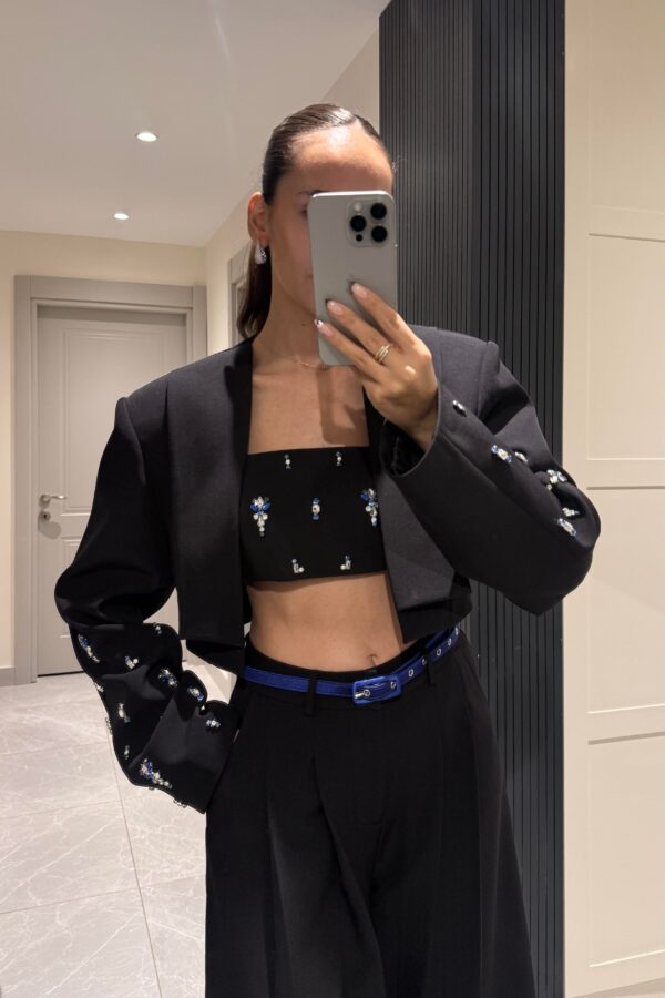 Siyah Taş Detaylı Straplez Crop Bluz