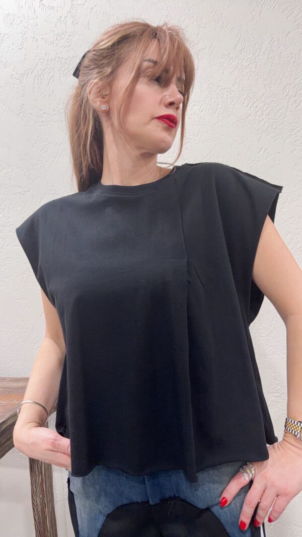 Siyah Pat Detaylı T-shirt