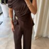 Acı Kahve Gold Toka Detaylı Saten Bluz Pantolon Takım