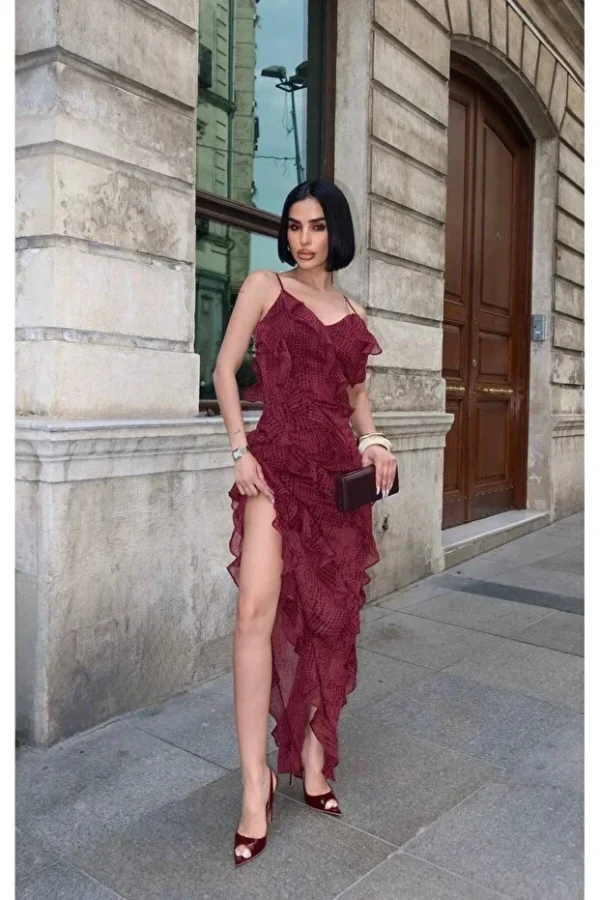 Bordo Asimetrik Kesim Fırfırlı Elbise