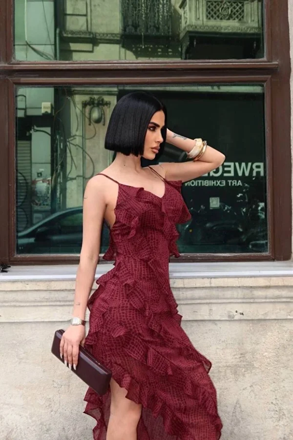 Bordo Asimetrik Kesim Fırfırlı Elbise
